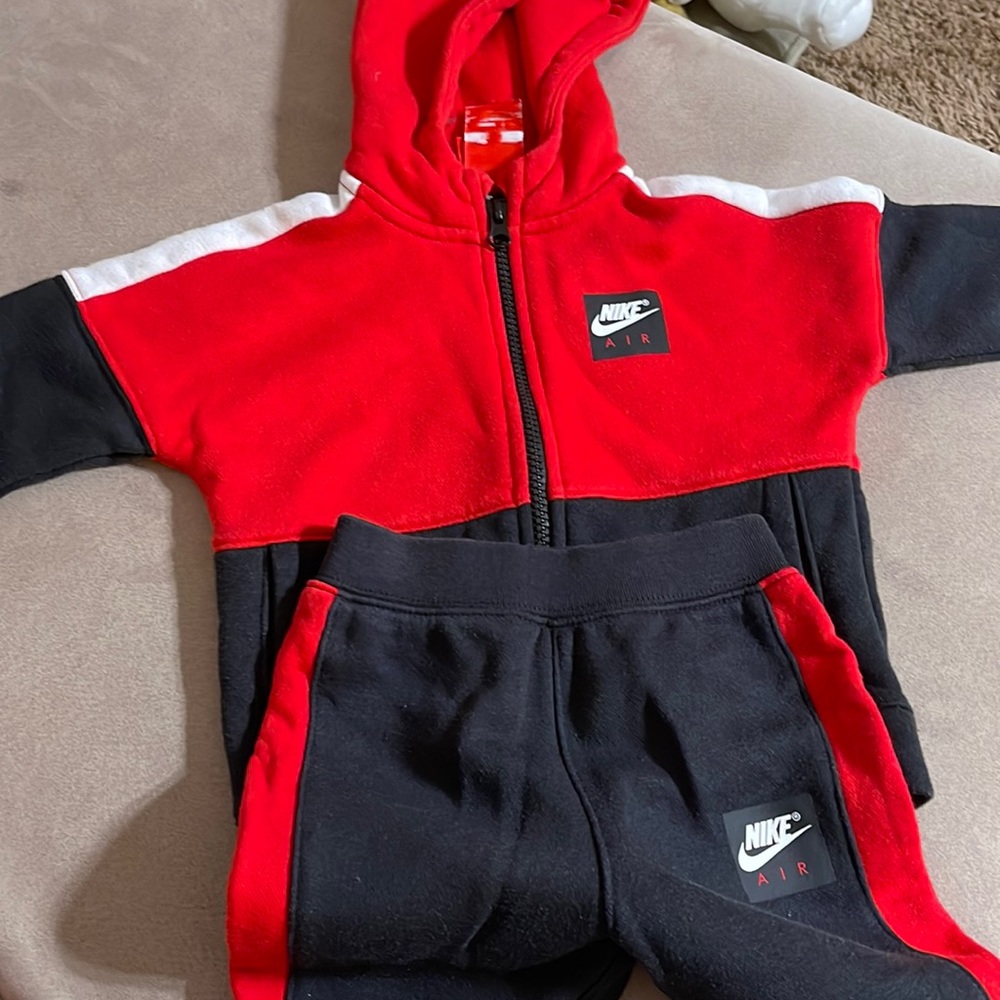 Nike tracksuit size 24 months